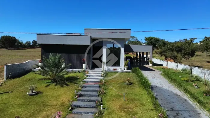 Casa à venda no Condomínio Aldeia dos Sonhos com 4 quartos, 3 suítes e 1.248 m² codigo: 34
