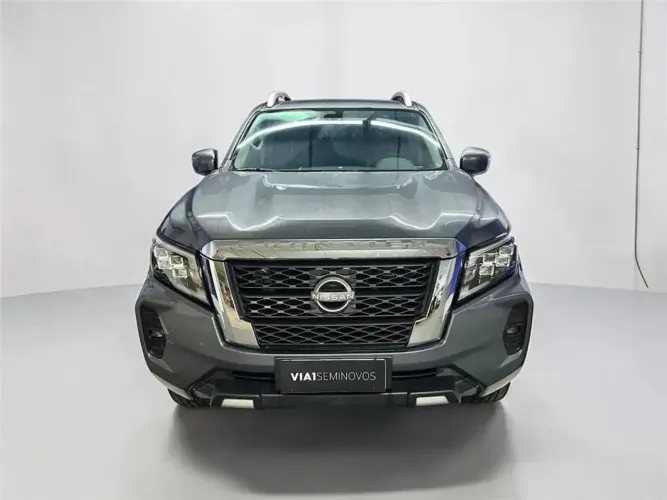 Nissan Frontier XE CD 4X4 2.3 Bi-TB Diesel Aut. 2024