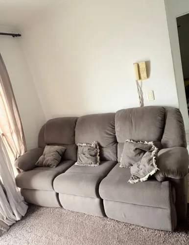Conjunto Sofá 3 Lugares + Poltrona Reclinável Estilo Do Papai - Suede Cinza