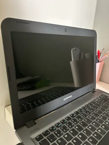 Compaq CQ22