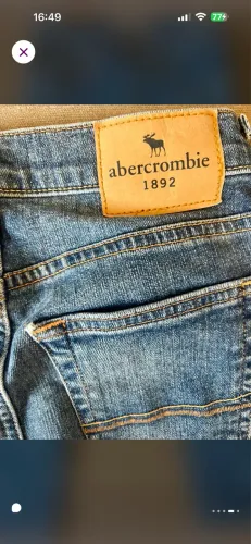 Calça jeans infantil Abercrombie TAM 10