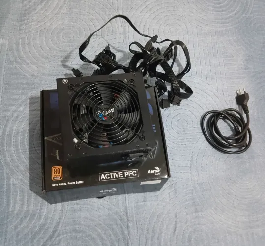Fonte Kcas 500W selo 80 plus bronze