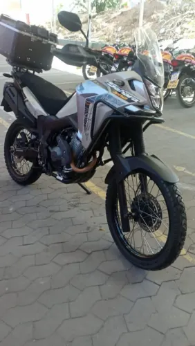 Sahara 300 ADV 24/25