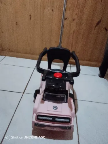 Quadriciclo infantil menina