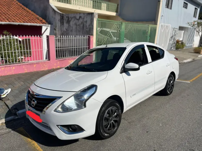 Nissan Versa 1.0 12V Flexstart 4P Mec. 2018