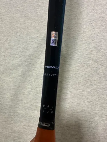 Raquete Gravity Pro 2025