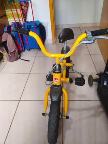 bicicleta aro 14 transformers bumblebee, bandeirante
