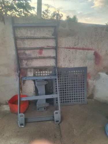 Vendo chifre de cabrito 