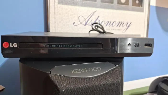 Aparelho de DVD LG mini DP132