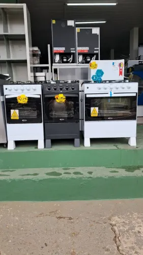 Fogão 4 e 5 bocas novo