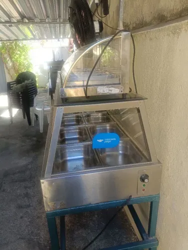 Vendo buffet quente 10 bandejas...