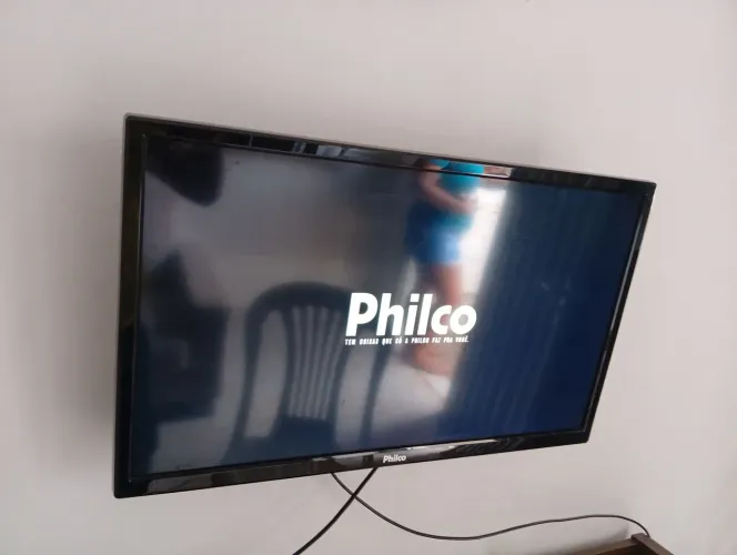 Vendo tv philco LCD 16