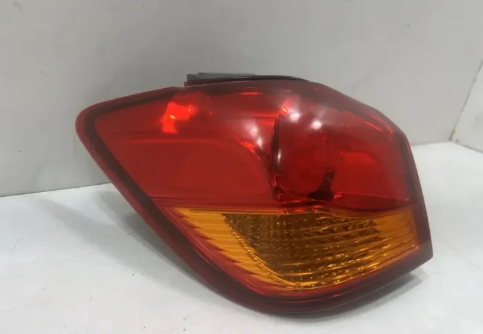 Lanterna traseira lado esquerdo da Mitsubishi Asx original em perfeito estado!