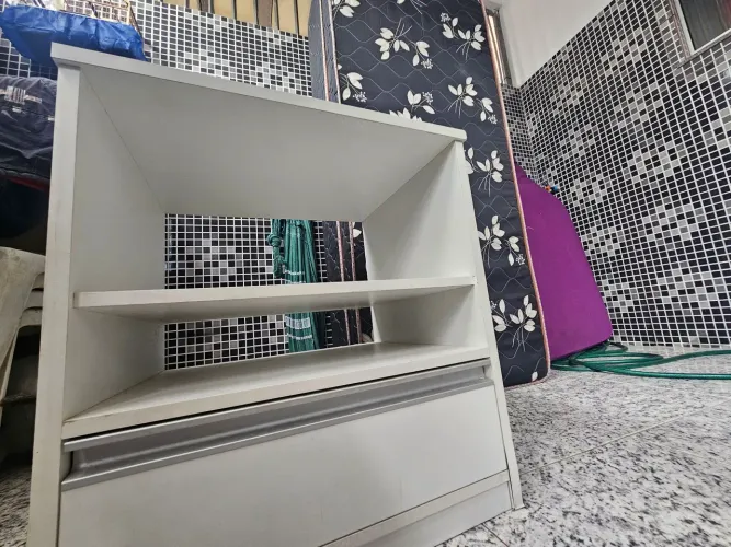 Cama de Solteiro c/ Colchão + Criado Mudo