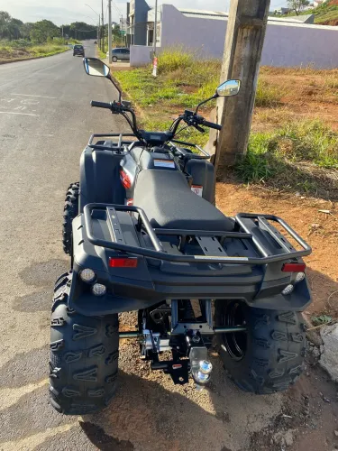 QUADRICICLO VENTURA M250L