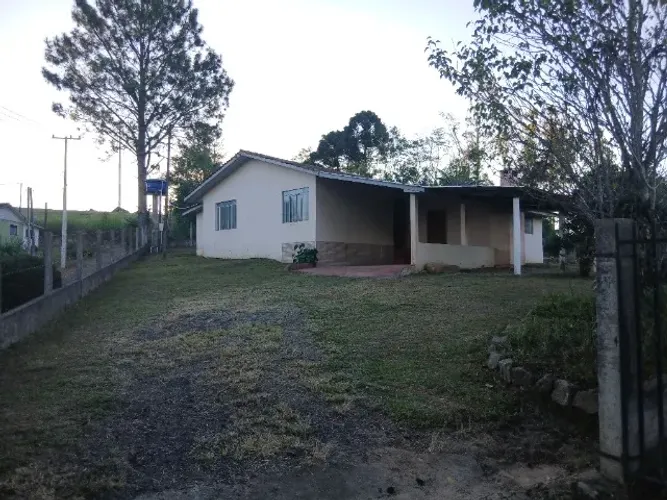Casa no posto train, antônio olinto 