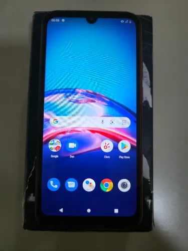 Celular Motorola Moto E6i muito conservado e em excelente estado.