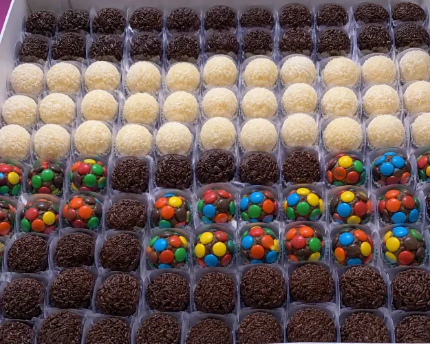 Cento de Brigadeiros Gourmet