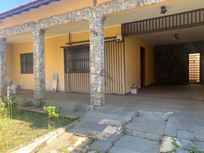 Casa à venda em Campinas, Jardim do Trevo, com 4 quartos, com 214 m²