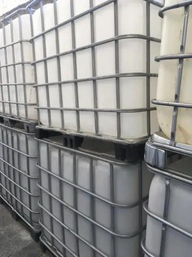 CONTAINER IBC / BOMBONA PLÁSTICA 1000 l