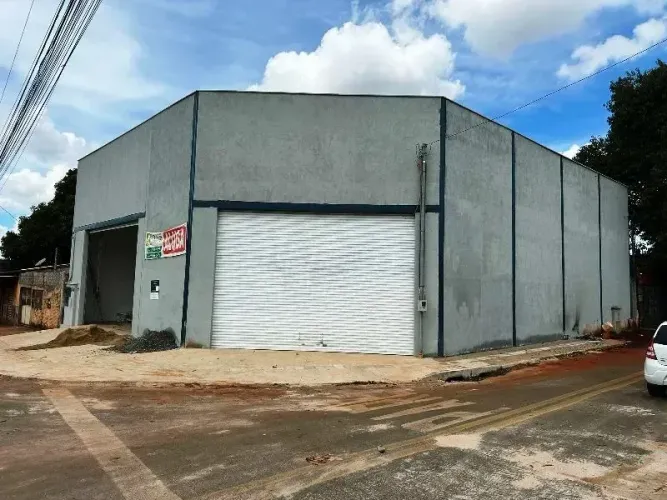 Imóvel Galpão aluguel 230 metros quadrados em Vila Mutirão I - Goiânia - GO