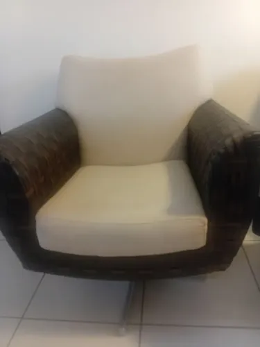 Poltrona de design giratoria 