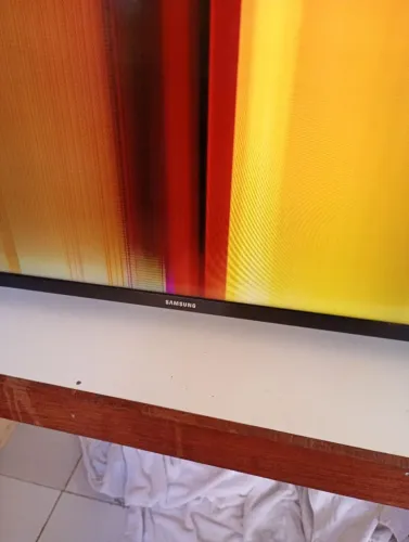 Smartv Samsung 43 pra retirada de peças 