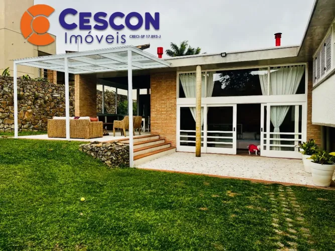 Casa de luxo em condomínio na Aldeia da Serra, Barueri-SP: 4 quartos, 3 suites, 3 salas, 5