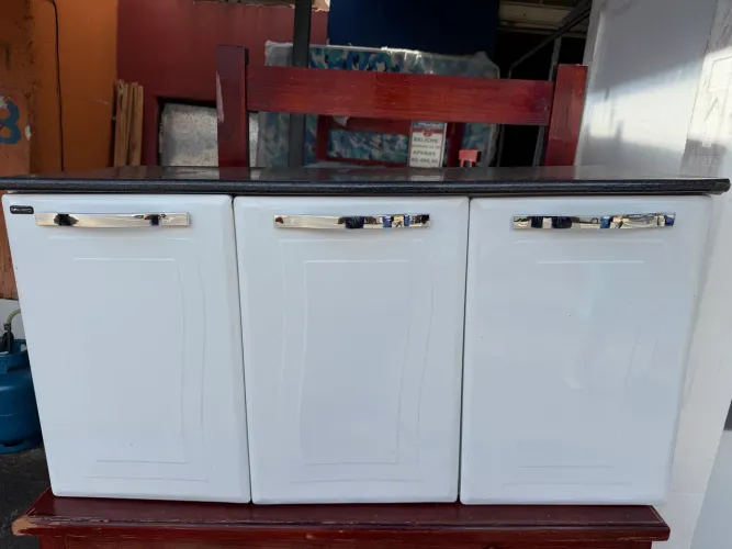 Balcão aço cozinha modelo slim fixa na parede