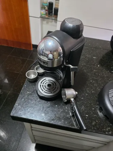 Arno Mini Espresso modelo CMME preta