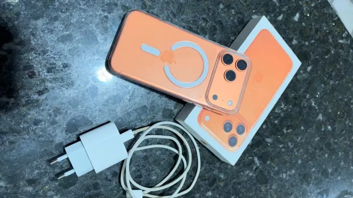 Iphone 17 pro max 256 gb laranja 