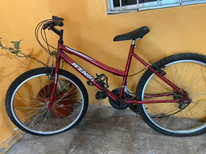 Bicicleta Wendy - Aro 26 com 21 marchas