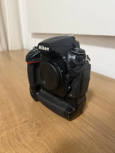 Nikon D700 Corpo Abaixo de 100k clicks