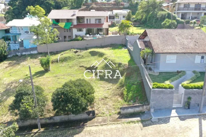 Terreno Urbano - Venda - 300m2 - Rua Peru - Parque Residencial Schroeder - Quadra I - Lote