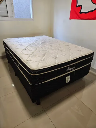 Cama box casal