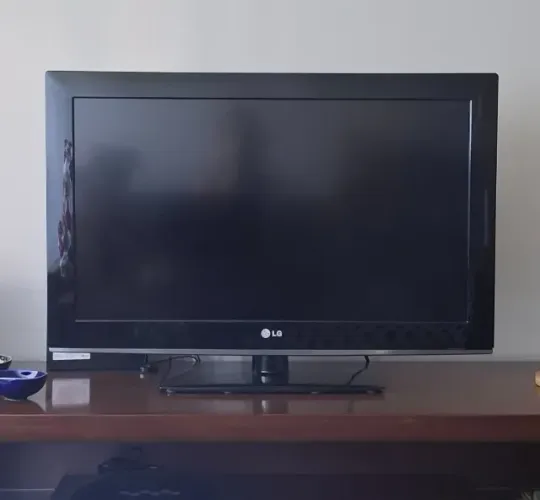 ? TV LG 32? LCD - Qualidade e Ótimo Custo-Benefício
