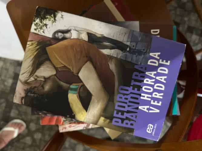 Livro A hora da verdade