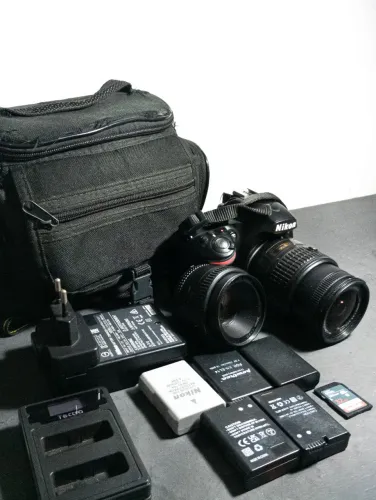 Kit Fotografia Nikon D3200 + Lentes 18-55mm e 50mm f/1.8 + 5 Baterias