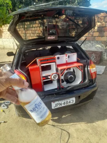 Som automotivo de qualidade