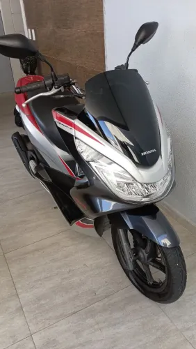 Vendo PCX sport 2018 cinza
