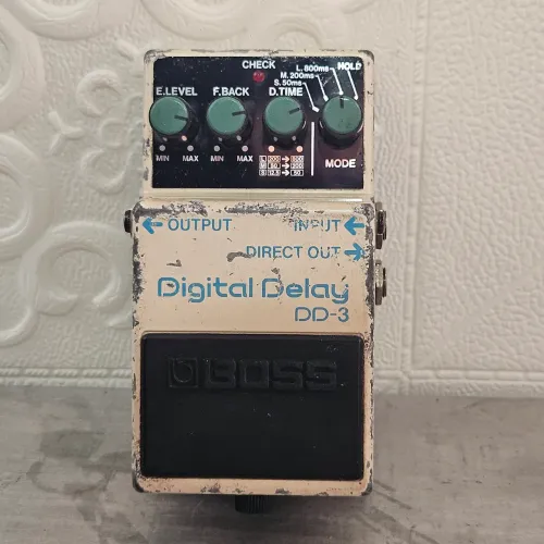 Pedal Boss Digital Delay DD-3