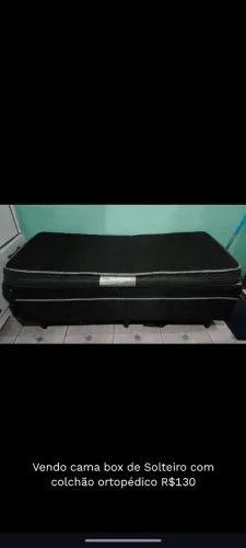Cama de solteiro e colchão ortopédico