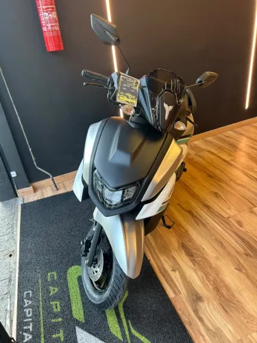 Yamaha ZR Hybrid Connected 2027 - 0 km