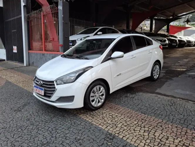 Hyundai HB20S Comfort Plus 1.0 TB Flex 12V Mec. 2017