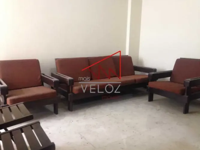 Apartamento : Padrão / Residencial / Centro