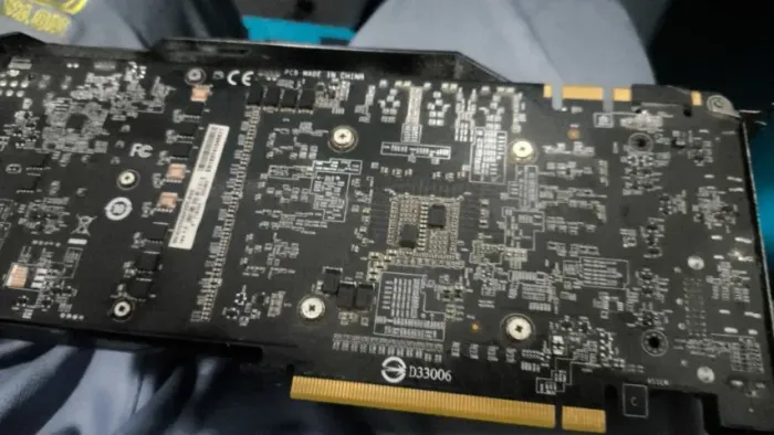 gtx com defeito 400 reais
