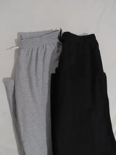 Duas Calças Moletom Baggy