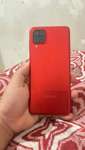 Samsung Galaxy A12