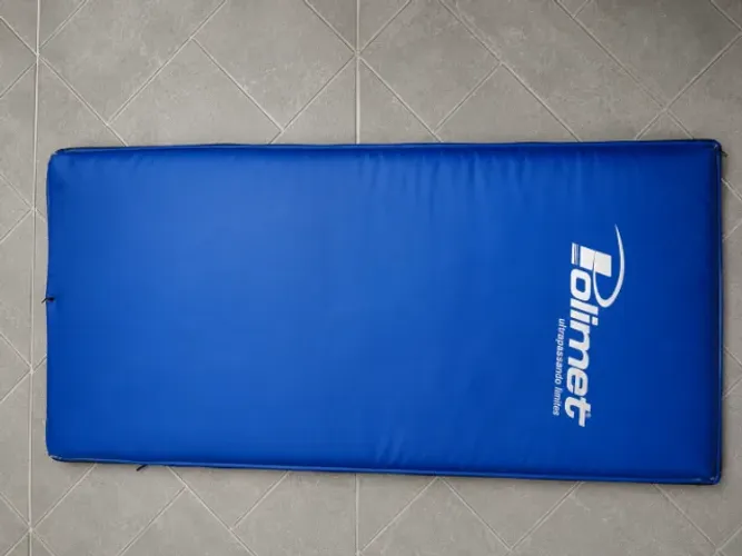 Colchonete Polimet Alta Densidade - Excelente Estado