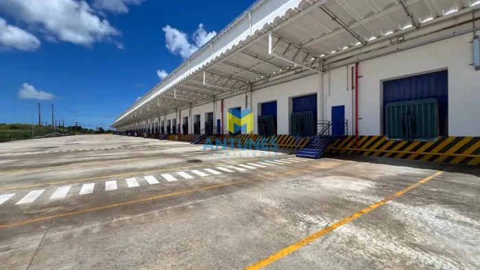 Alugue galpão com 54 docas de 21.600m², em condomínio. Em Ponte dos Carvalhos no Cabo de S